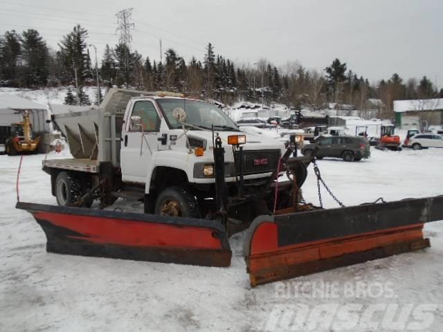 GMC C5500 Snow blades and plows