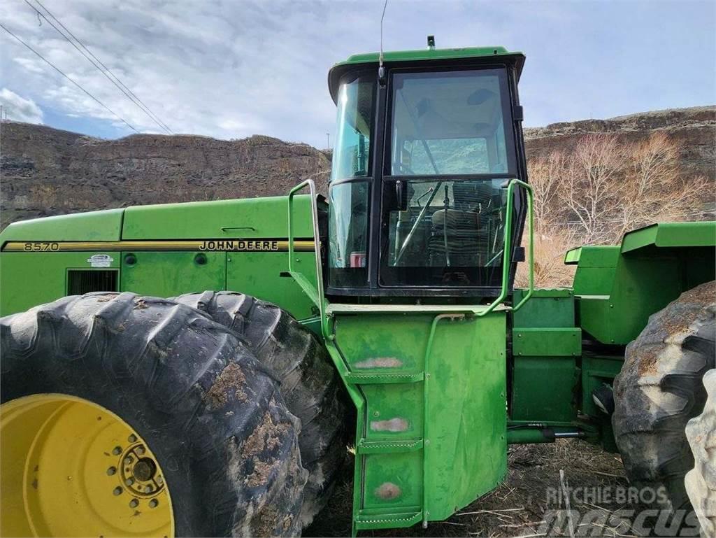 John Deere 8570 Tractors