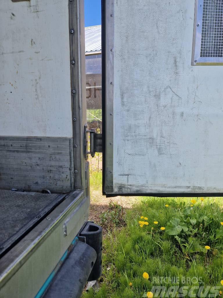 Närko FNA puoliperävaunu Temperature controlled semi-trailers