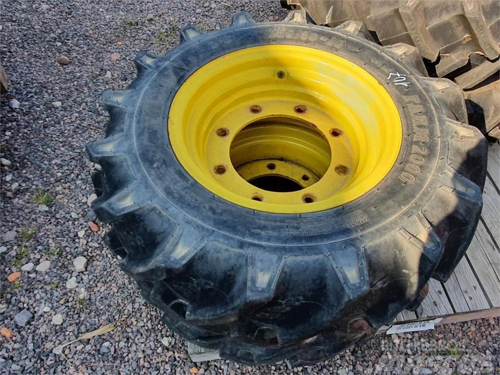 BKT 250/80-16 x2 Tyres, wheels and rims