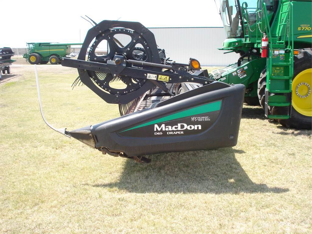 MacDon D65-D Combine harvester accessories