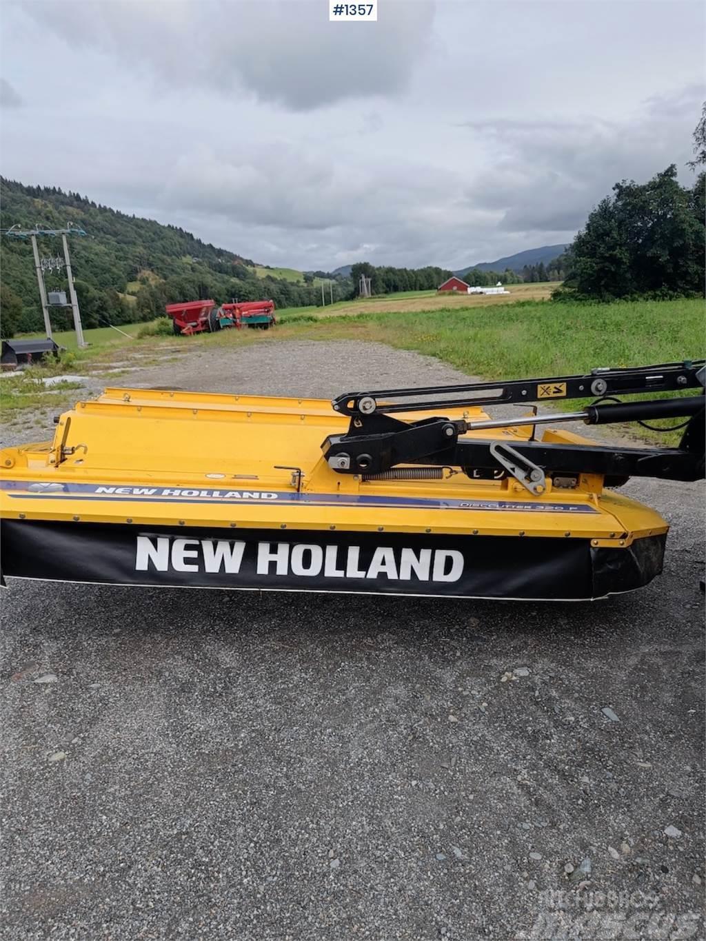 New Holland 320P Other forage harvesting equipment