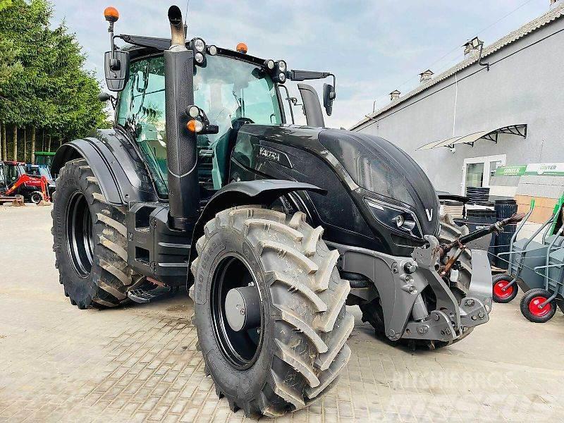 Valtra T154 Tractors