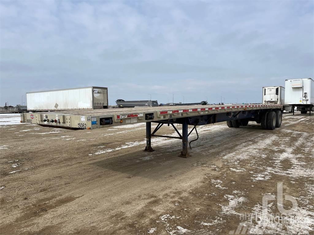 Wilson 48 ft T/A Flatbed/Dropside semi-trailers