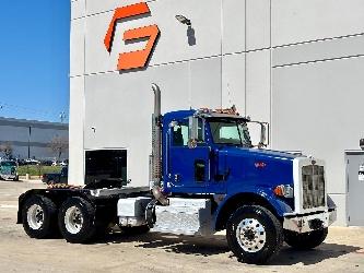 Peterbilt 365