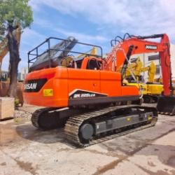 Doosan DX 225
