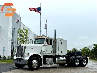 Peterbilt 389