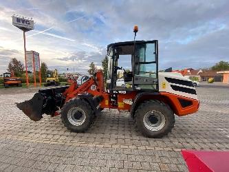 Yanmar V 100