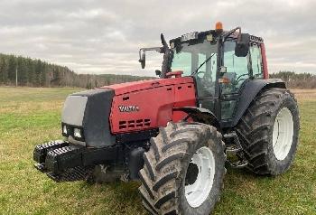 Valtra 8350