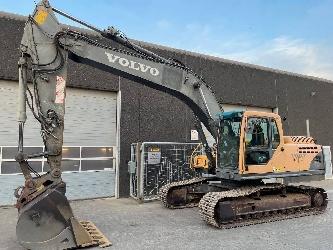Volvo EC240B