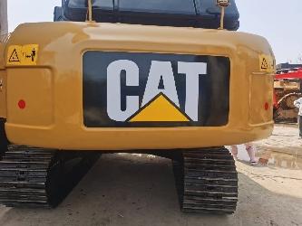 CAT 320 D