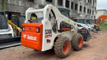 Bobcat S 300