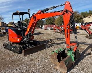 Kubota U 35-3