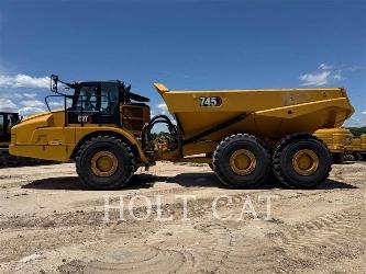 CAT 745