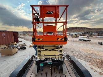 JLG ES3246