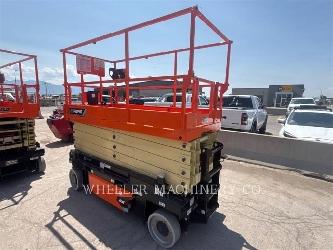 JLG ES4046