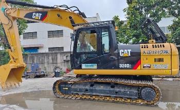 CAT 320 D2