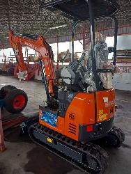 Hitachi ZX17U