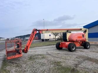 JLG 800 AJ