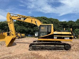 CAT 320 B