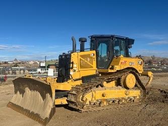 CAT D6