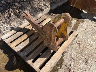 Komatsu 