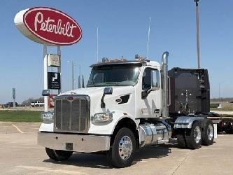 Peterbilt 567