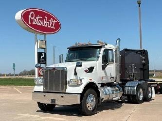 Peterbilt 567