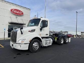 Peterbilt 579