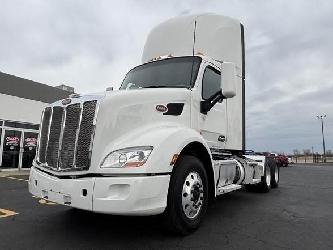 Peterbilt 579