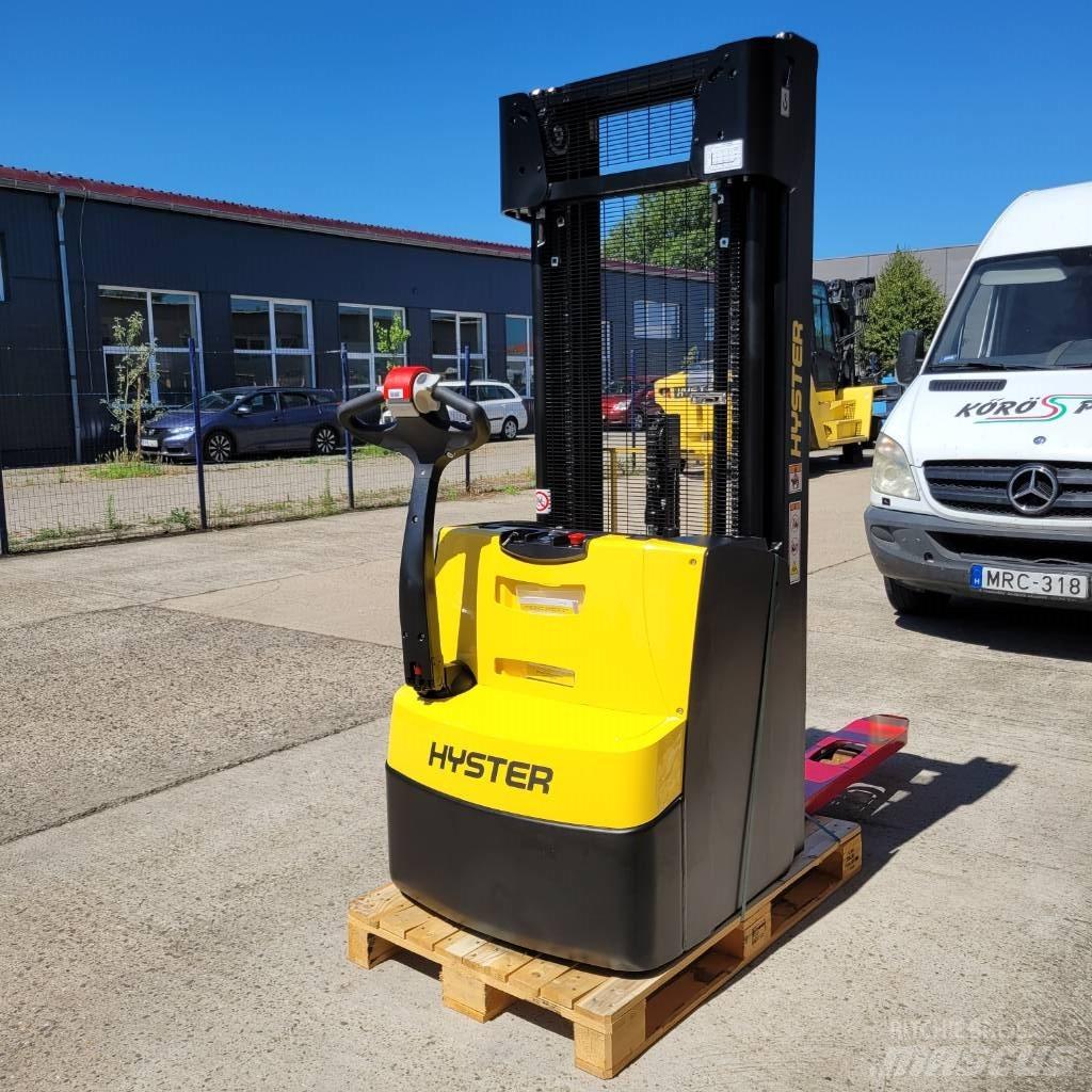 Hyster S 1.6 Ročni električni viličar