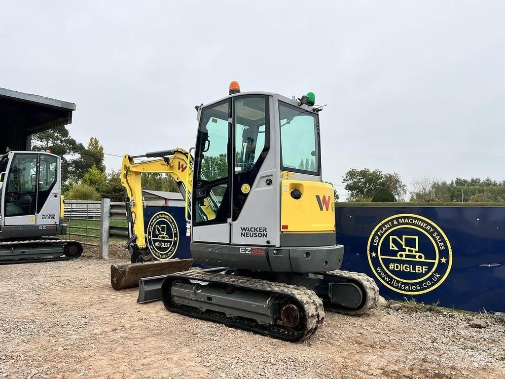 Wacker Neuson EZ26 Mini bagri <7t