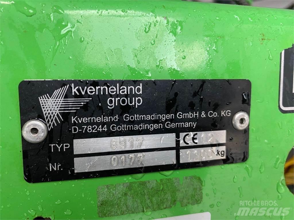 Deutz-Fahr 6917 Obračalniki in zgrabljalniki