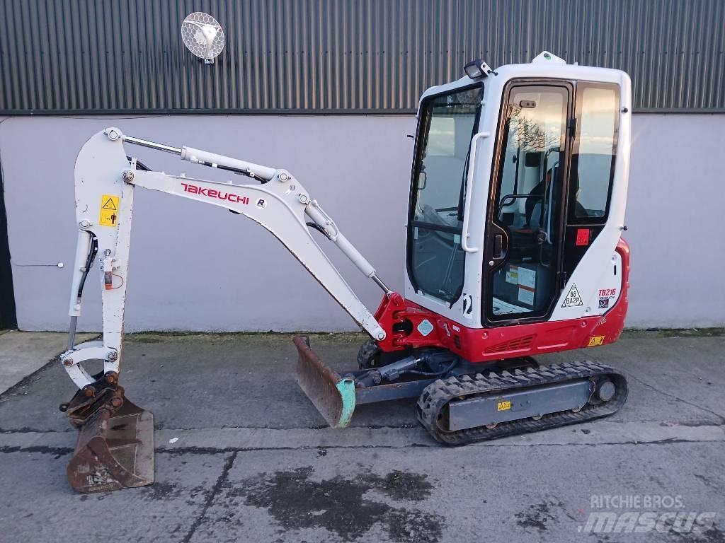 Takeuchi TB 216 Mini bagri <7t