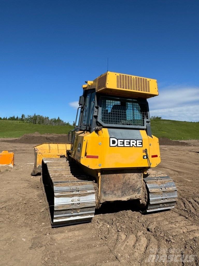 DEERE 700J Buldožerji goseničarji