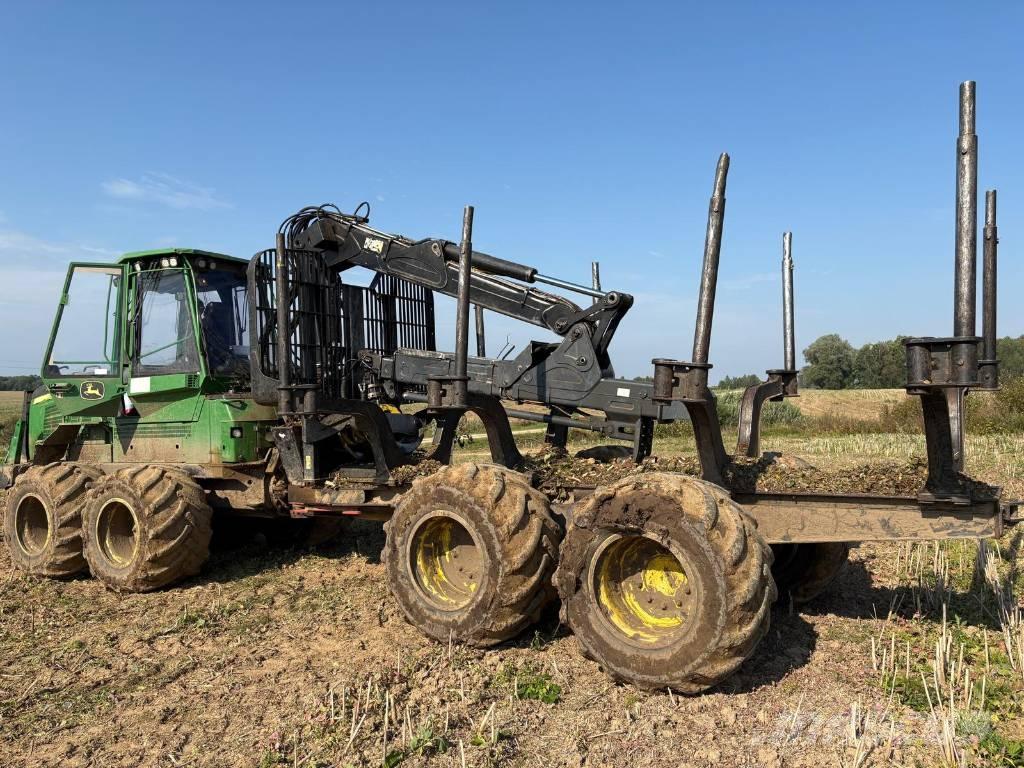 John Deere 1110G Forwarderji