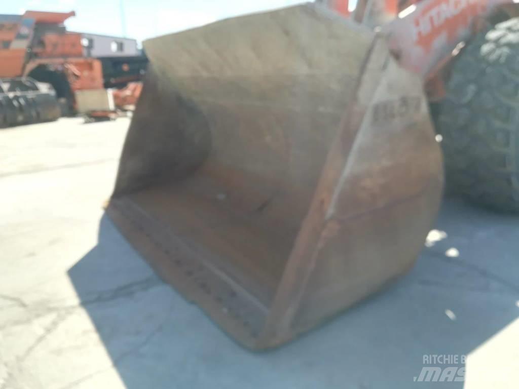 Hitachi ZW 370-6 Kolesni nakladalci
