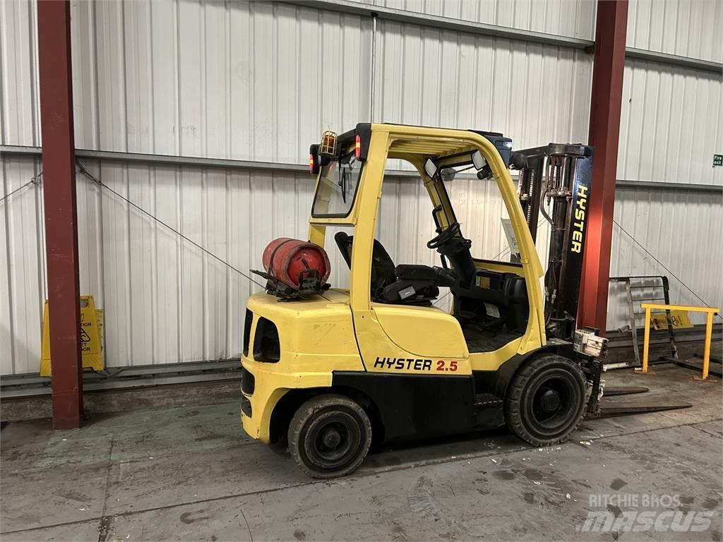 Hyster H2.5FT Plinski viličarji