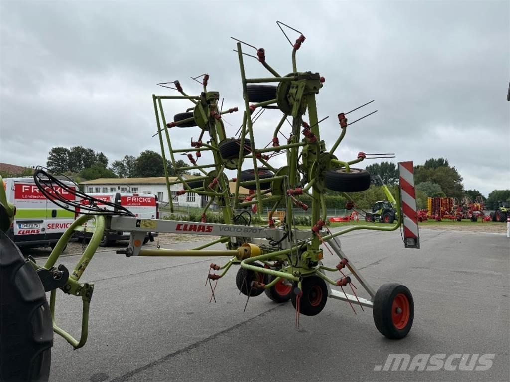 CLAAS Volto 870 T Obračalniki in zgrabljalniki