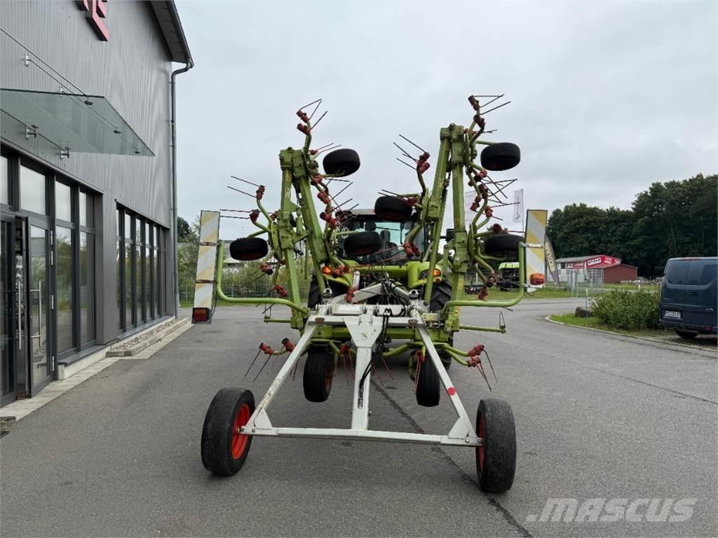 CLAAS Volto 870 T Obračalniki in zgrabljalniki