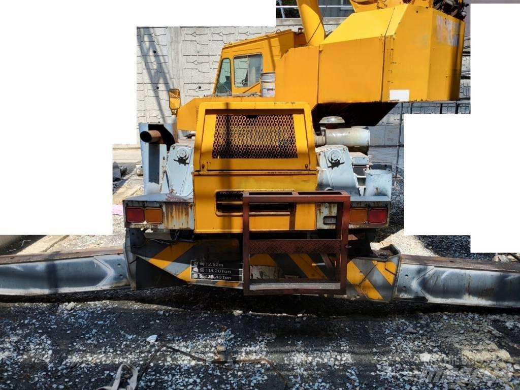 Tadano TR 250 M-5 Avtodvigala