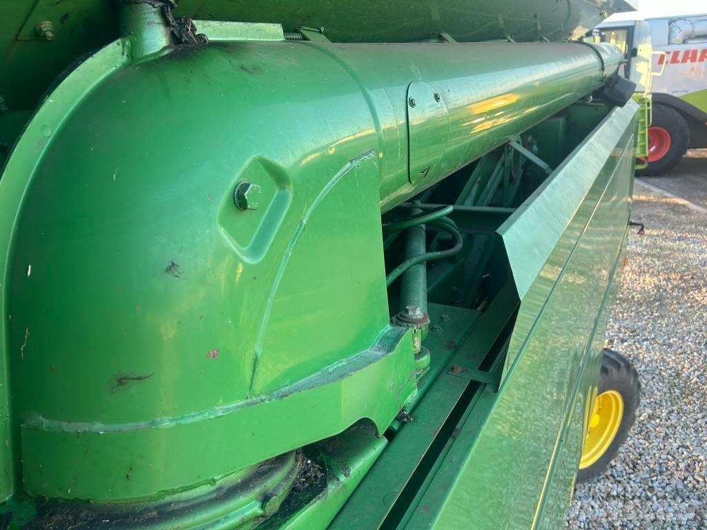 John Deere 2054 Kombajni