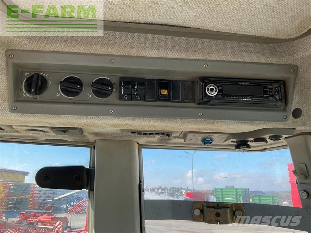 Fendt 412 Vario Traktorji