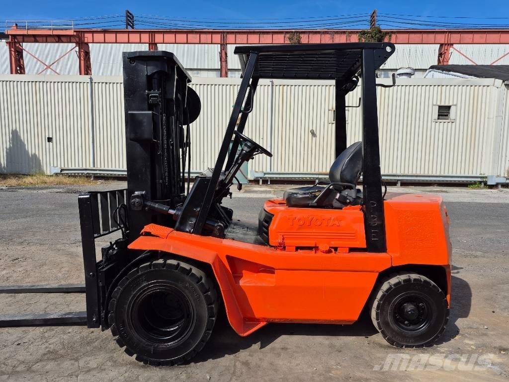 Toyota 4 FD 25 Viličarji - drugo