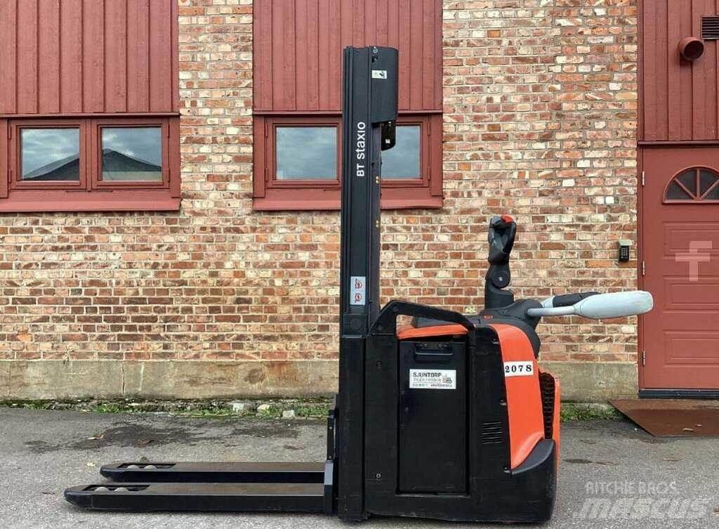 BT SPE 120 L Ročni električni viličar