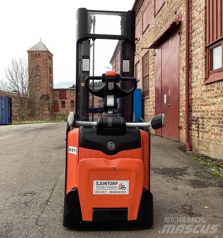 BT SPE 120 L Ročni električni viličar