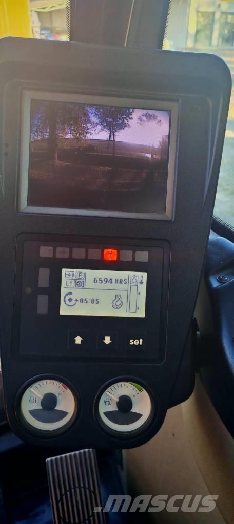 CASE WX 148 Bagri na kolesih