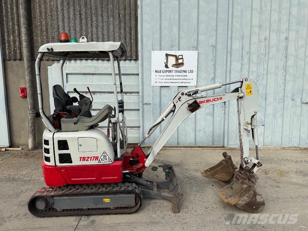 Takeuchi TB 217 R Mini bagri <7t