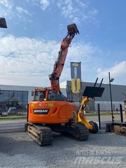 Doosan DX140LCR-5 Bagri goseničarji