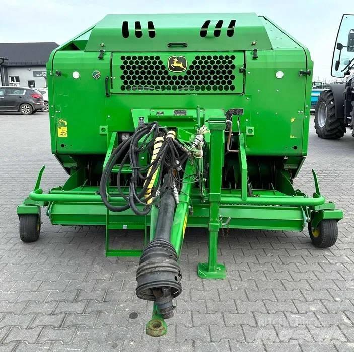 John Deere C 440 R Balirke (okrogle bale)